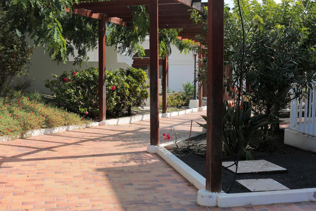 Daruma Apartments 2-Bedroom Duplex With Sea Views Costa Teguise Ngoại thất bức ảnh